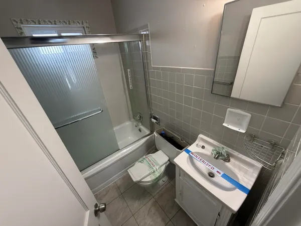 $139,900 | 24360 Flower Avenue, Eastpointe, MI 48021