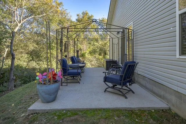 $539,900 | 4000 Stonybrook Drive, Nashville, TN 37221