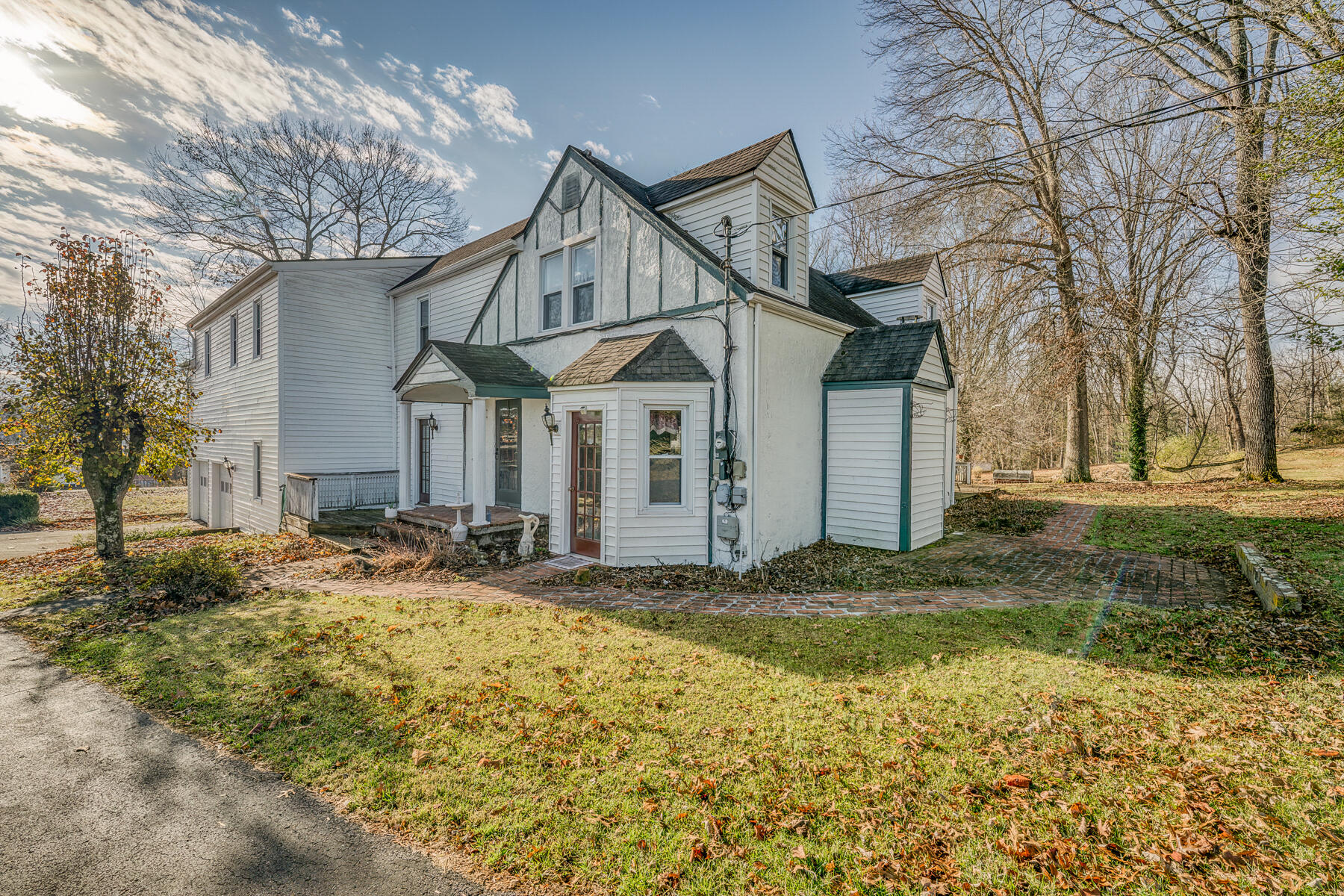 130 Crossway Road Bristol, VA 24201 - Photo 3 of 50 130 Crossway Rd 3