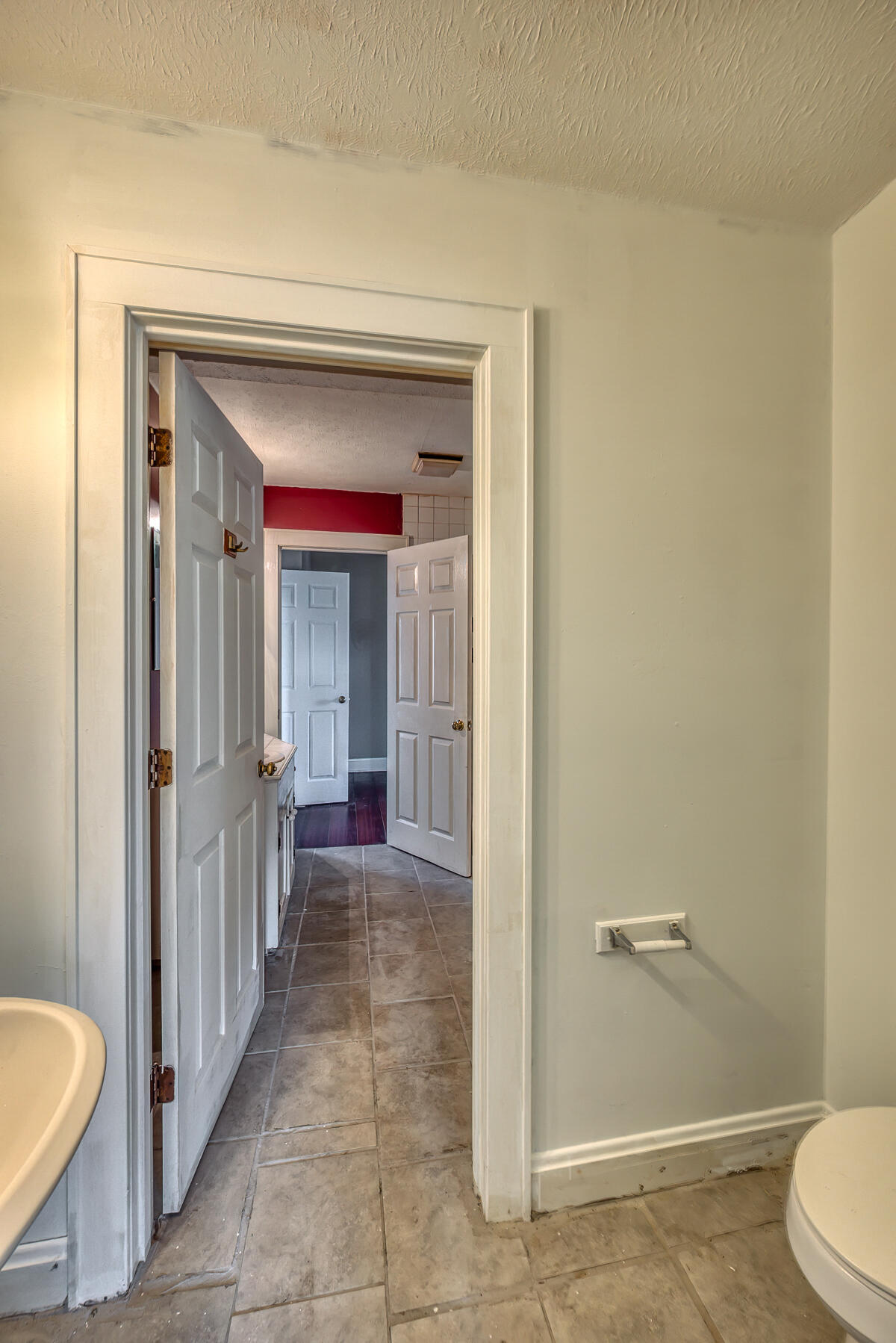 130 Crossway Road Bristol, VA 24201 - Photo 36 of 50 130 Crossway Rd 36