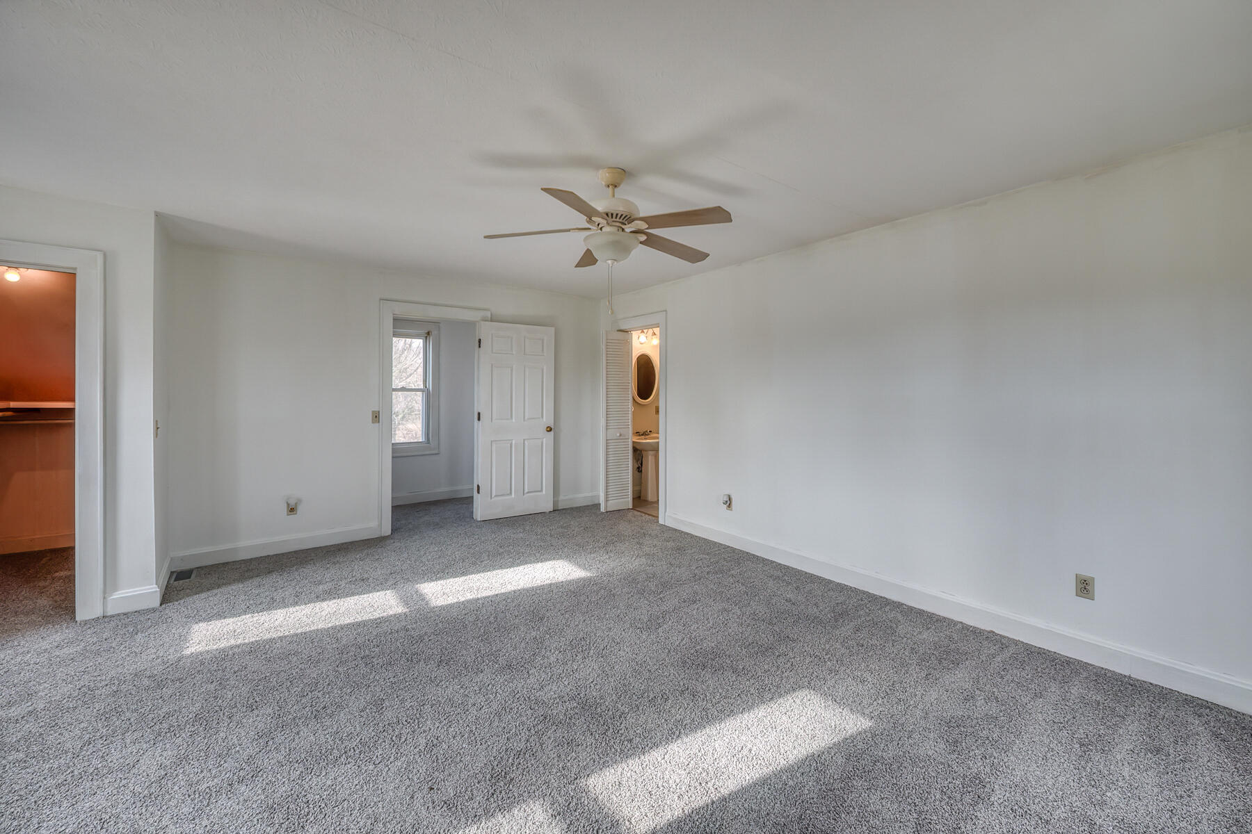 130 Crossway Road Bristol, VA 24201 - Photo 39 of 50 130 Crossway Rd 39