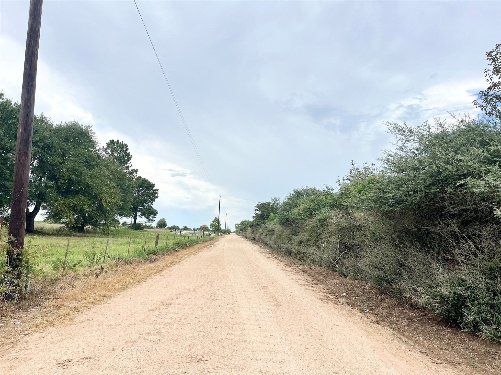 5343 Mieth Road Sealy, TX 77474 - Photo 4 of 5