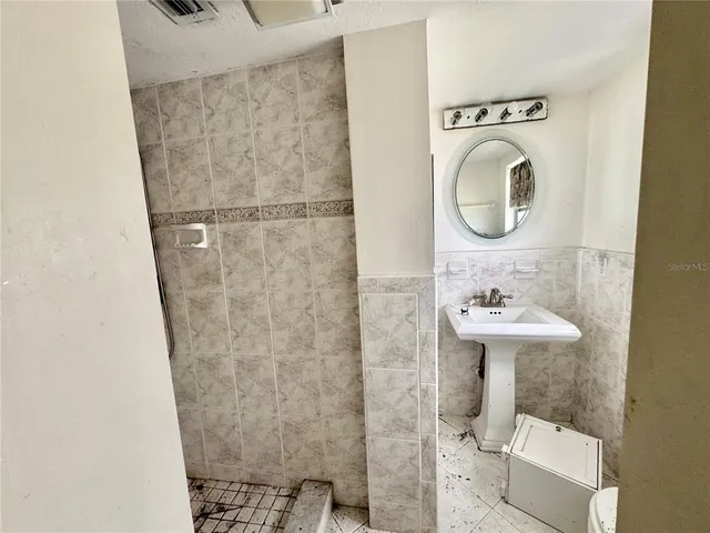 $850,000 | 322 La Hacienda Drive, Indian Rocks Beach, FL 33785