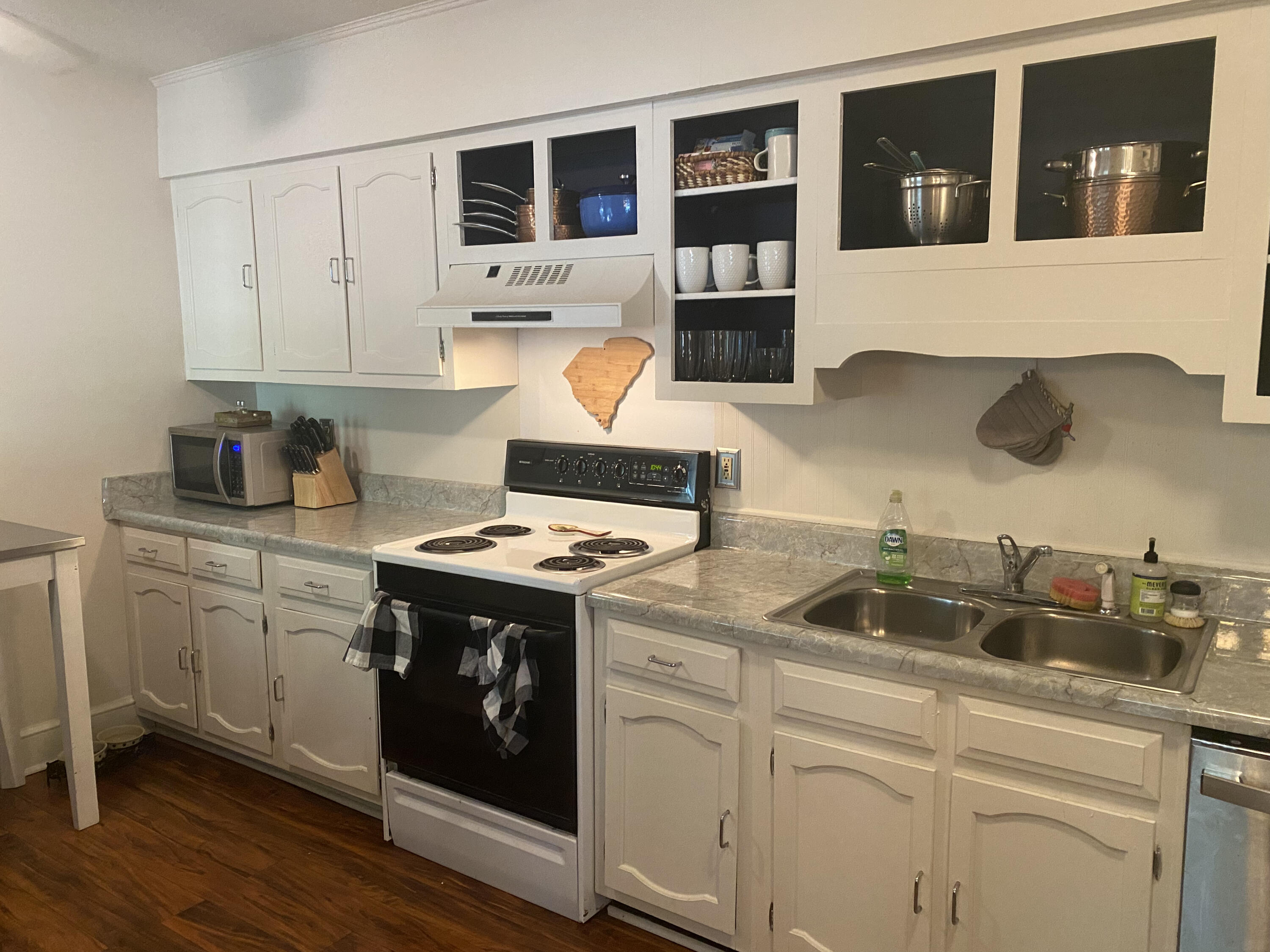 3 26th Avenue, Unit A Isle of Palms, SC 29451 - Photo 9 of 20 3 26th Ave_25