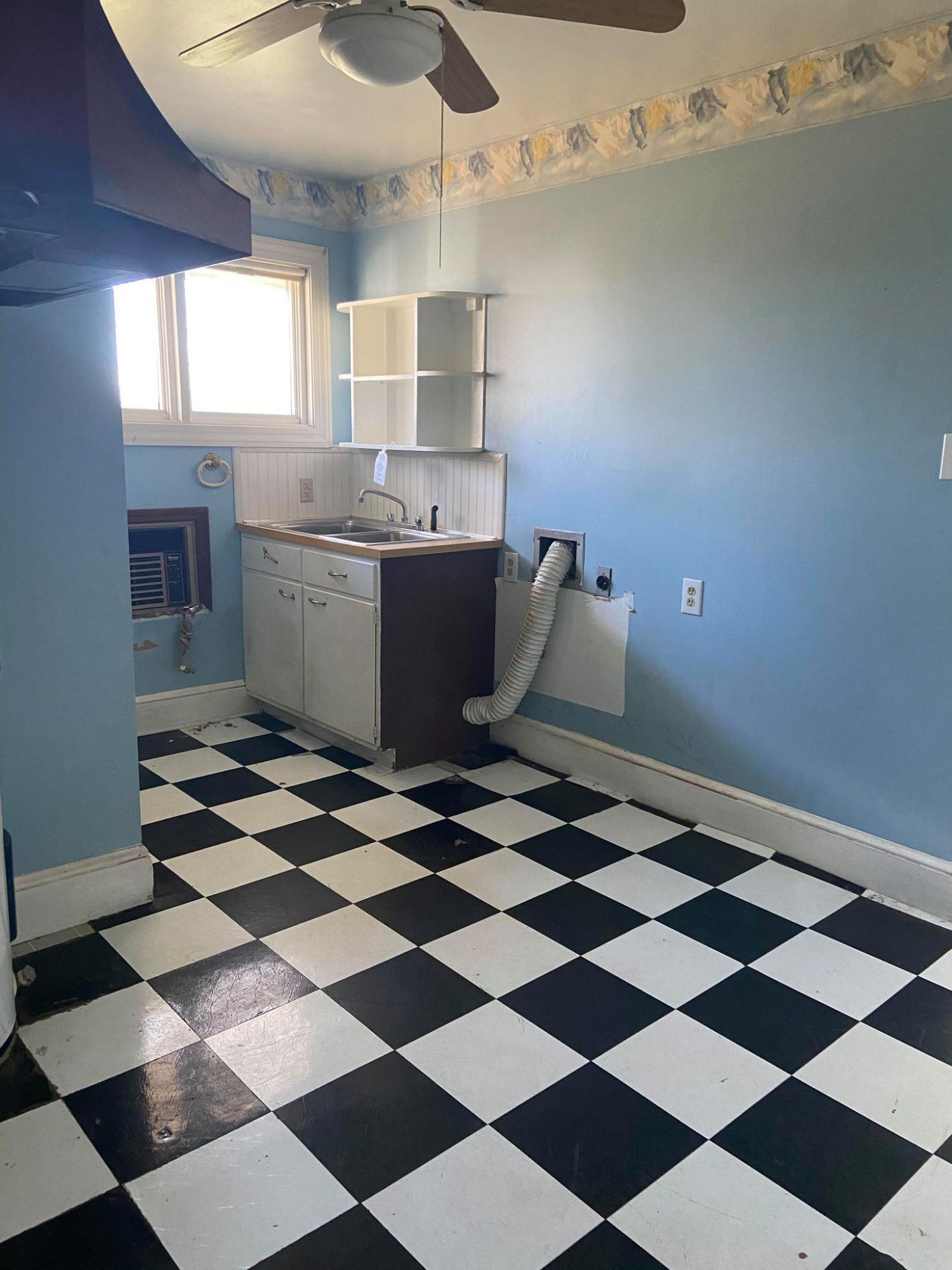 399 Devonshire Drive Ridgeway, VA 24148 - Photo 47 of 55 126495121_378564220121422_30624587359048
