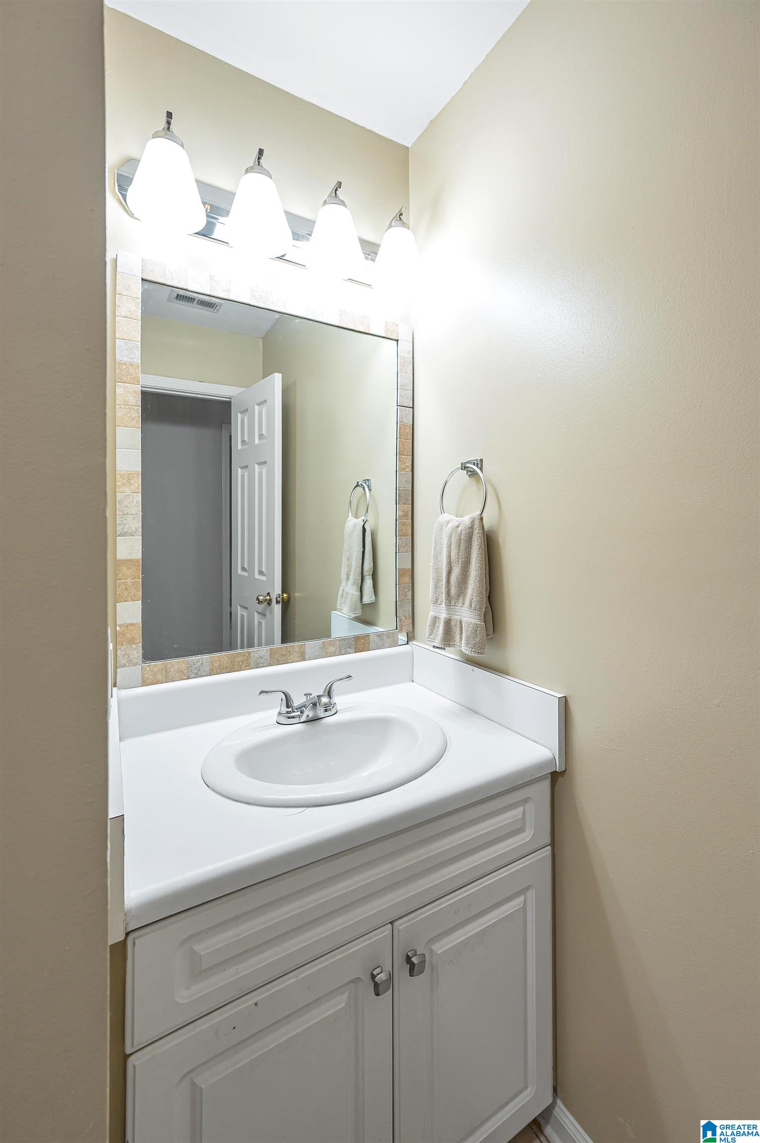 217 Willow Point Circle Alabaster, AL 35007 - Photo 25 of 33