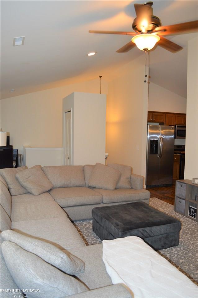 17059 East 14 Mile Road Fraser, MI 48026 - Photo 7 of 44 50034825-6.JPG