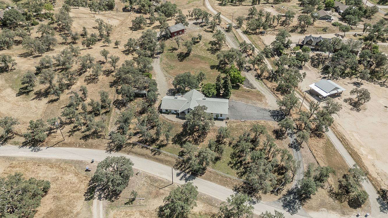 14815 Garlock Lane Prather, CA 93651 - Photo 78 of 80