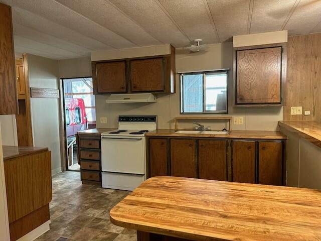 124625 Bunny Butte Road Crescent Lake, OR 97733 - Photo 2 of 33 IMG_5227