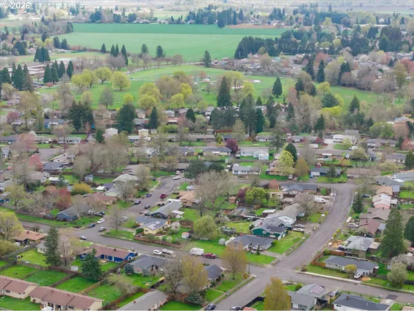 $320,000 | 341 Northeast Cambridge Circle, Corvallis, OR 97330