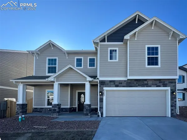 $549,900 | 8282 Henzlee Place, Falcon, CO 80831