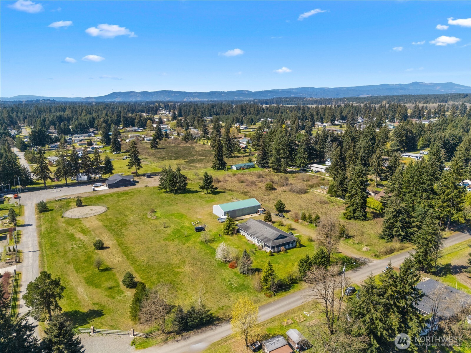 18945 Ivan Street Southwest Rochester, WA 98579 - Photo 2 of 40
