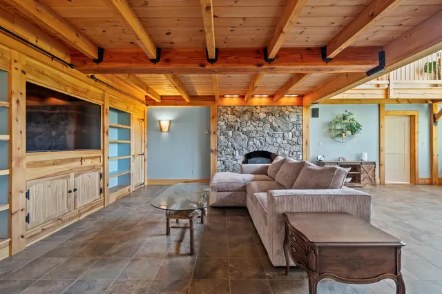 $940,000 | 151 Brock Hill Road, Bristol, NH 03222