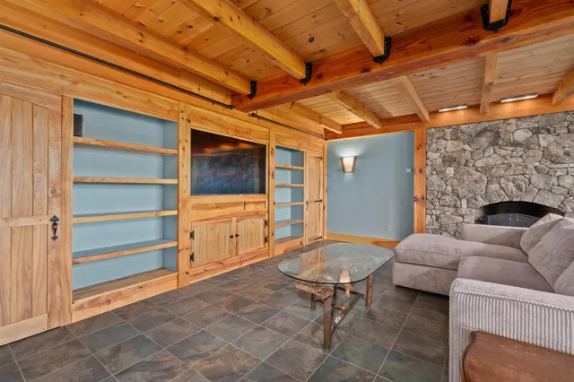 $940,000 | 151 Brock Hill Road, Bristol, NH 03222