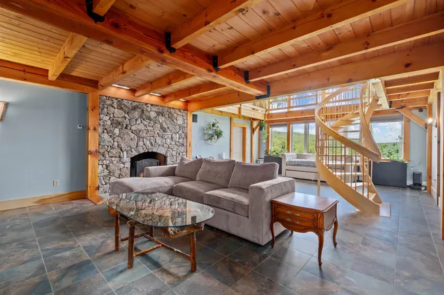 $940,000 | 151 Brock Hill Road, Bristol, NH 03222