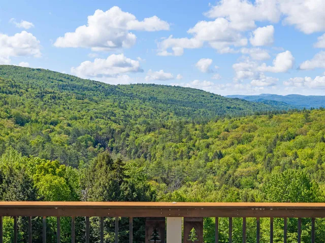 $940,000 | 151 Brock Hill Road, Bristol, NH 03222