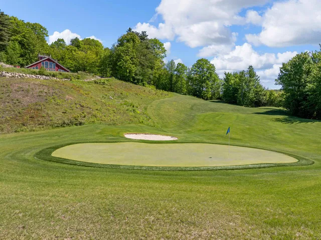 $940,000 | 151 Brock Hill Road, Bristol, NH 03222