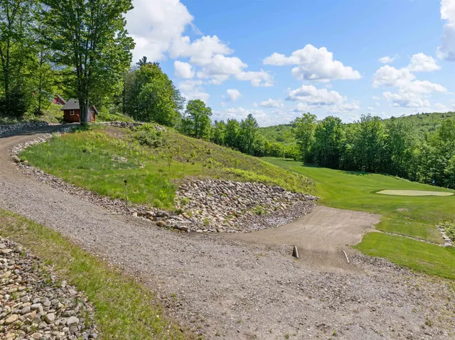 $940,000 | 151 Brock Hill Road, Bristol, NH 03222