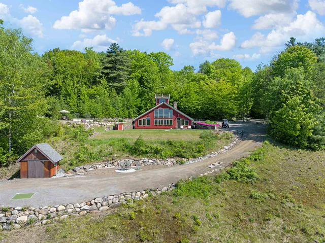 $940,000 | 151 Brock Hill Road, Bristol, NH 03222