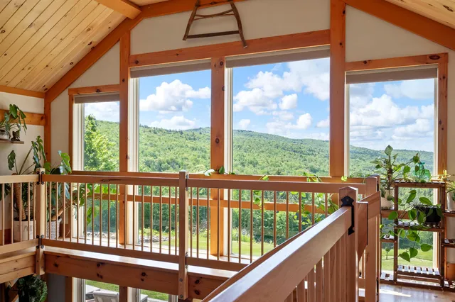 $940,000 | 151 Brock Hill Road, Bristol, NH 03222