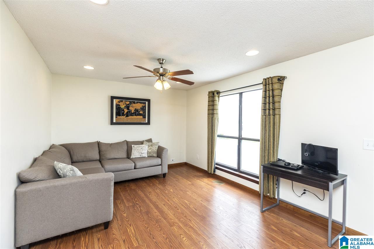 1088 Pebble Lane Mount Olive, AL 35117 - Photo 2 of 37