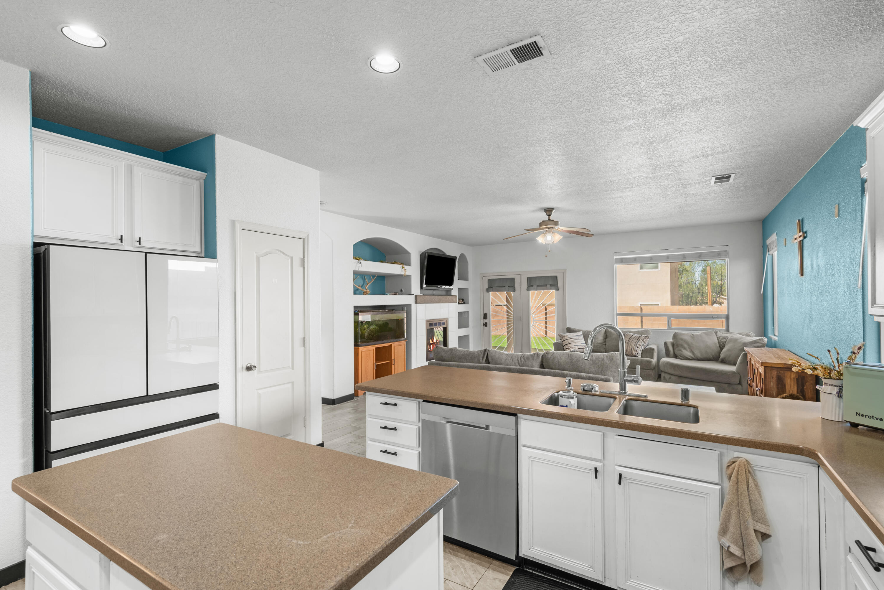 3609 Shiloh Road Northeast Rio Rancho, NM 87144 - Photo 11 of 46 Gallery Image 11