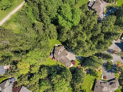 $2,200,000 | 21518 143rd Place Northeast, Woodinville, WA 98077