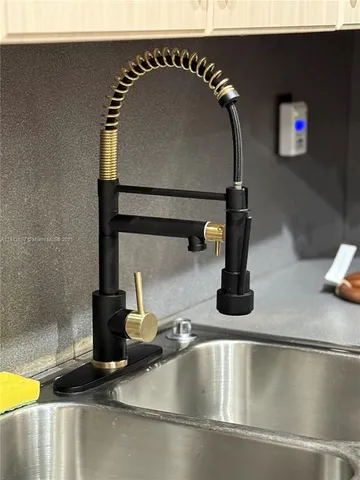 a close view of sink