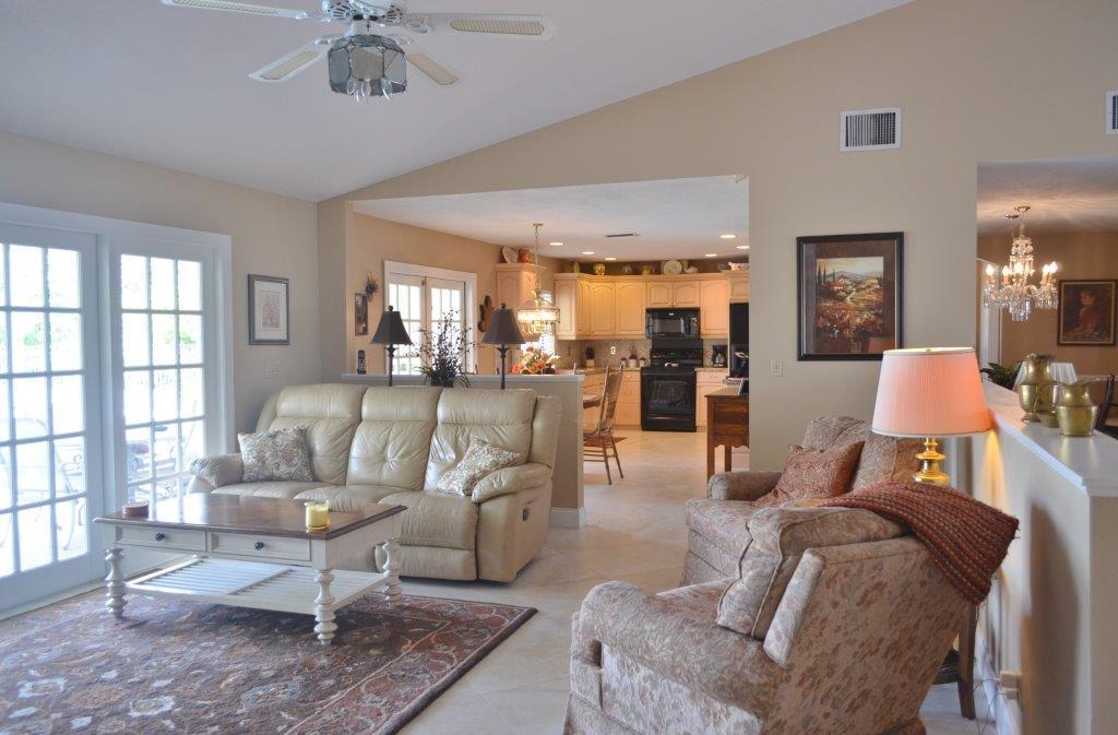 22235 Waterside Drive Boca Raton, FL 33428 - Photo 17 of 39 Family Room