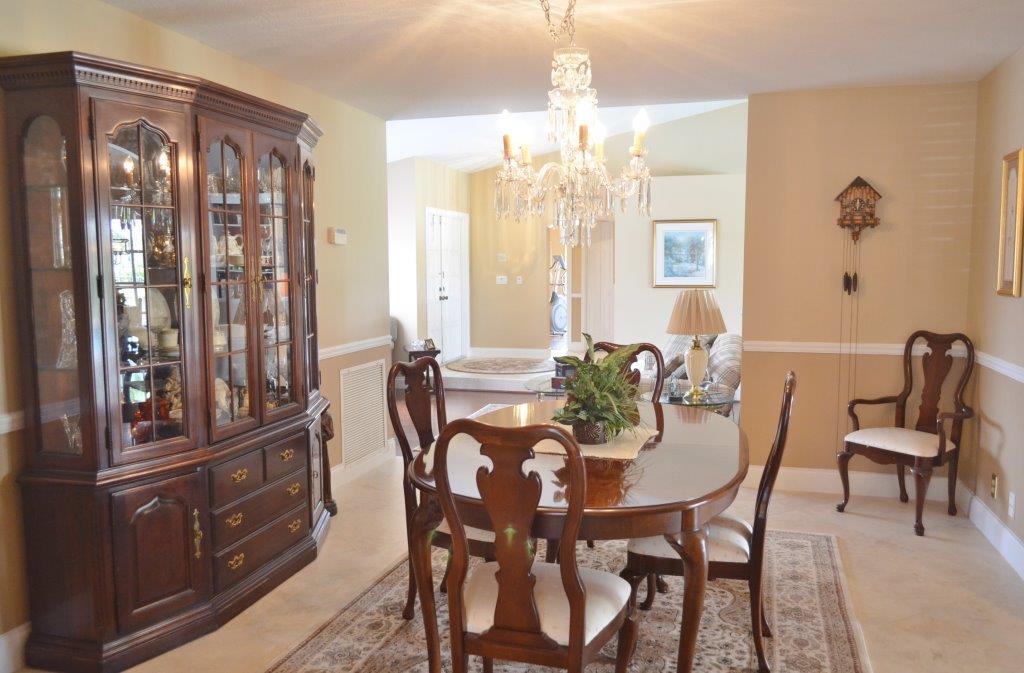 22235 Waterside Drive Boca Raton, FL 33428 - Photo 8 of 39 Dining Room