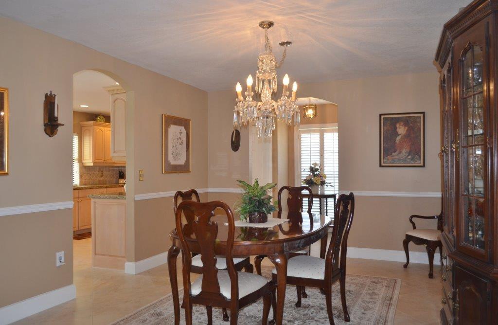 22235 Waterside Drive Boca Raton, FL 33428 - Photo 9 of 39 Dining Room
