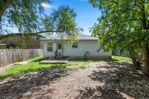 $1,895 | 2721 Breezy Point Cove, Round Rock, TX 78665