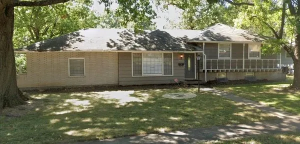 $205,000 | 8705 East 83 Terrace, Raytown, MO 64138