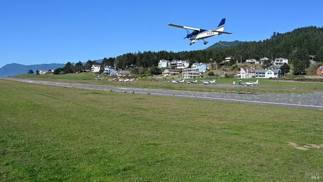 $75,000 | 7 Seaview Point, Whitethorn, CA 95589