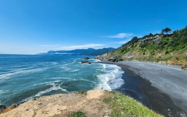 $75,000 | 7 Seaview Point, Whitethorn, CA 95589