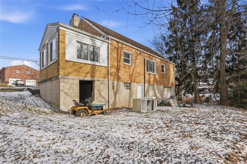 27 Ehle Avenue Coraopolis, PA 15108 - Photo 35 of 44 a front view of a house with a yard