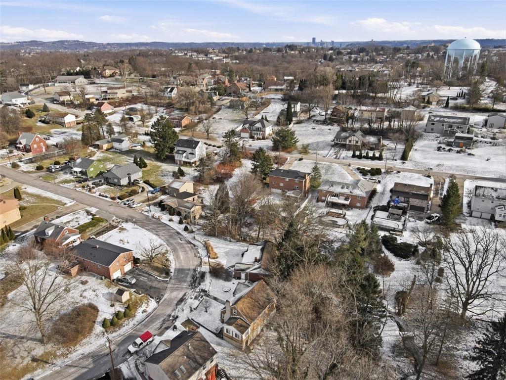 27 Ehle Avenue Coraopolis, PA 15108 - Photo 38 of 44 an aerial view of multiple house