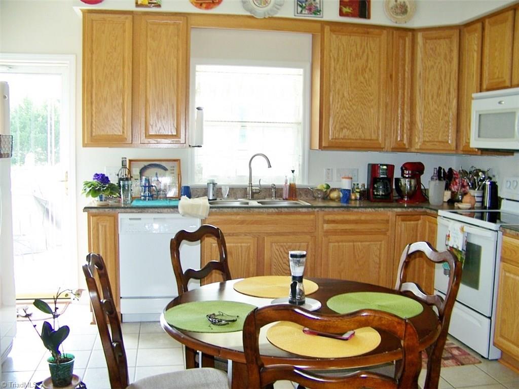 213 River Walk Road Mount Airy, NC 27030 - Photo 8 of 19 Gallery Image 8