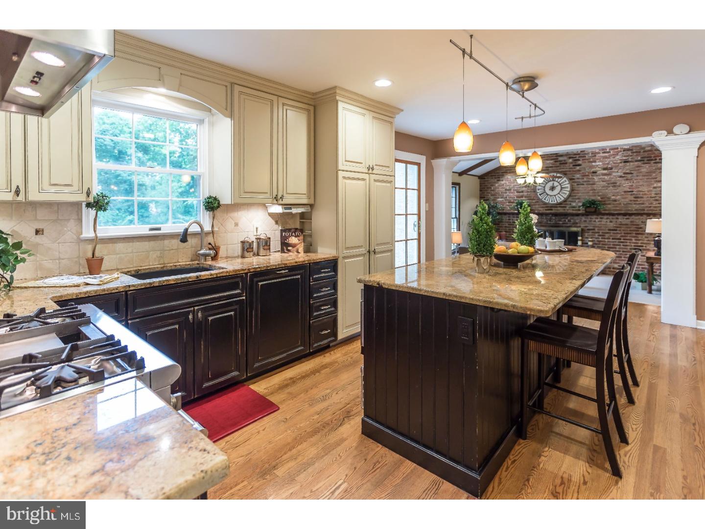 791 Cassatt Road Berwyn, PA 19312 - Photo 6 of 22 Kitchen