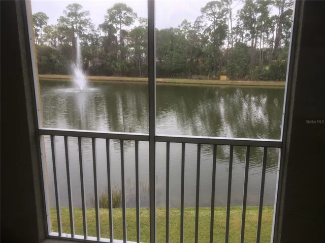 $1,695 | 5552 Bentgrass Drive, Unit 7104, Sarasota, FL 34235