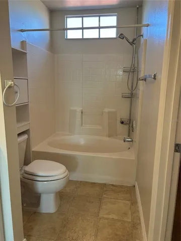 $1,695 | 5552 Bentgrass Drive, Unit 7104, Sarasota, FL 34235