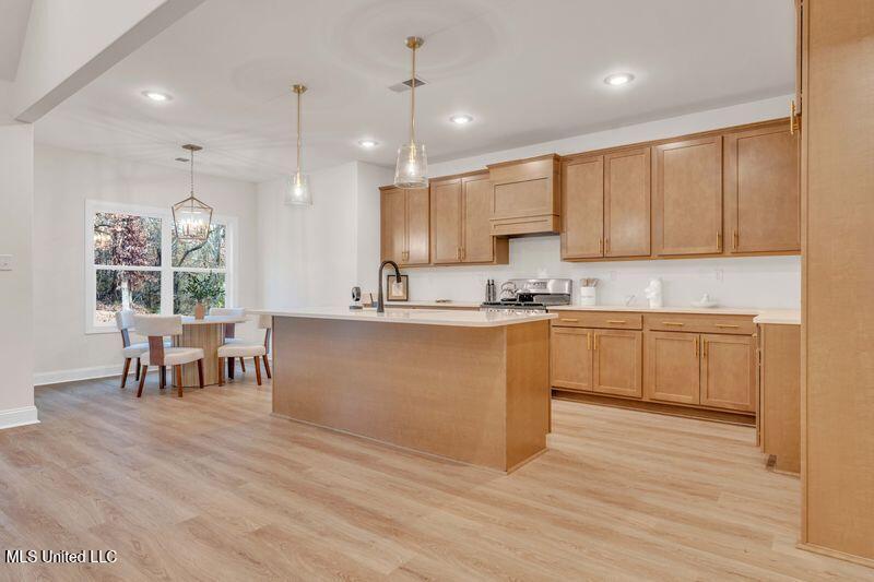 2007 College Road Southaven, MS 38672 - Photo 12 of 36 kitchen