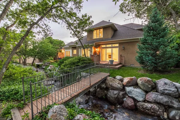 $1,095,000 | 3467 Danish Road, Cottonwood Heights, UT 84093
