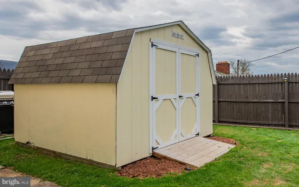 $235,000 | 956 Center Street, Lock Haven, PA 17745