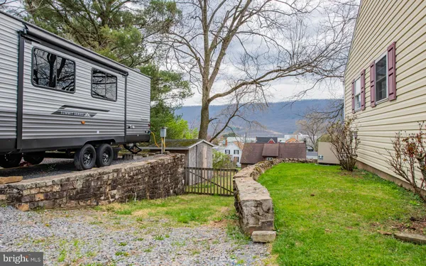 $235,000 | 956 Center Street, Lock Haven, PA 17745