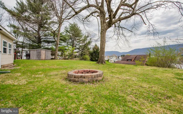 $235,000 | 956 Center Street, Lock Haven, PA 17745