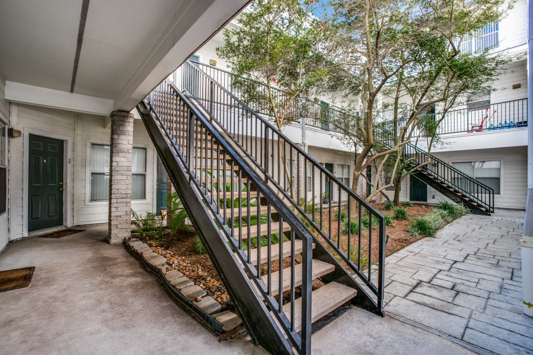 3903 Law Street, Unit 5 Houston, TX 77005 - Photo 7 of 7 Exterior common looking towards unit #3
