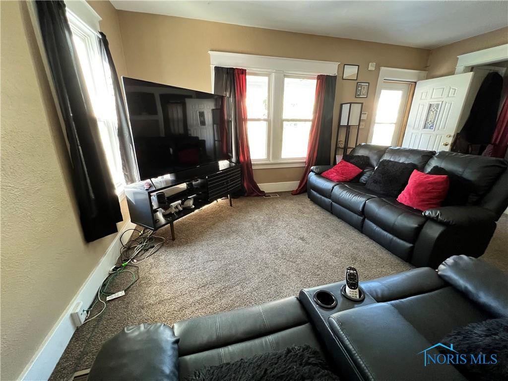 1804 Wyndhurst Road Toledo, OH 43607 - Photo 4 of 26 Gallery Image 4