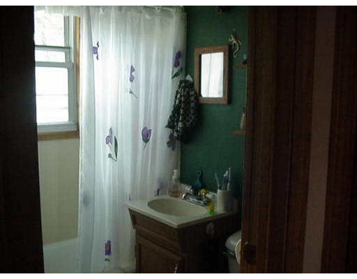 33-2a Colony Road, Unit 2A West Springfield, MA 01089 - Photo 2 of 7 Gallery Image 2