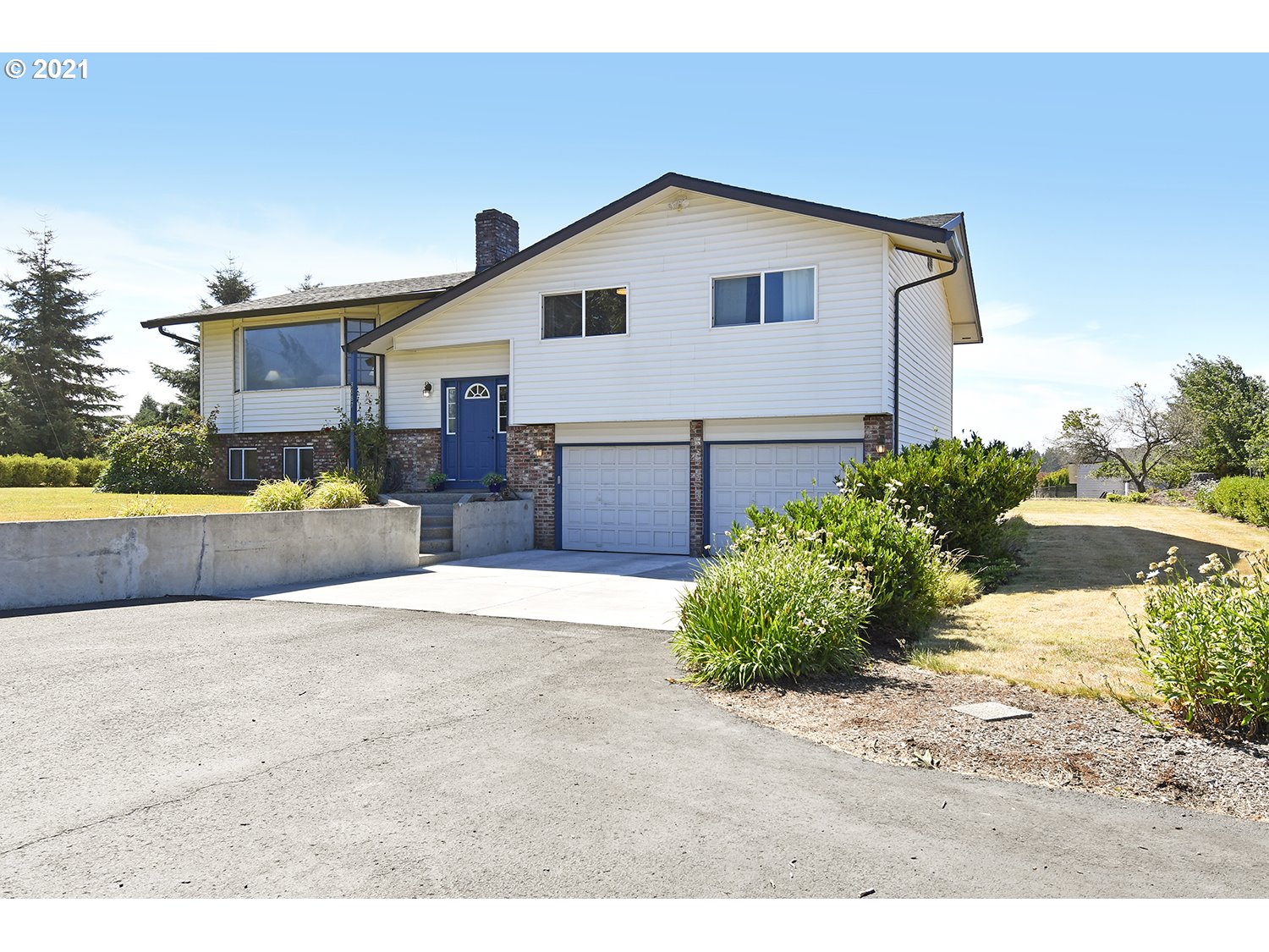 3087 Northwest 259th Street Ridgefield, WA 98642 - Photo 2 of 32